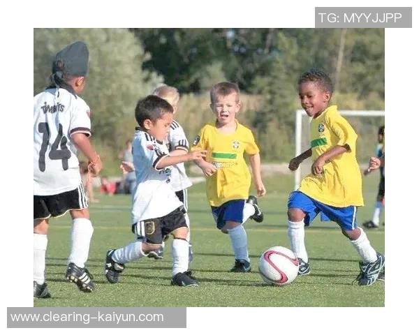 踢足球活动反思与总结促进团队合作与个人成长的启示